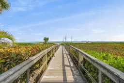 Picture of 1700 Ocean Drive 202, Vero Beach, FL 32963