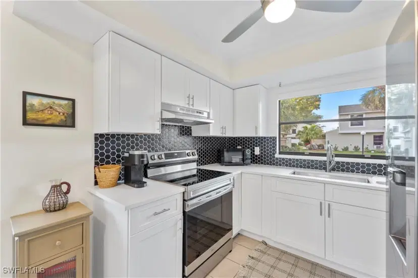Picture of 1415 SW Courtyard Ter 60, Cape Coral FL 33914