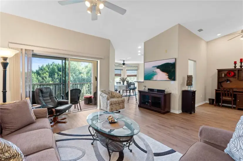 Picture of 4011 Palm Tree Blvd 407, Cape Coral FL 33904