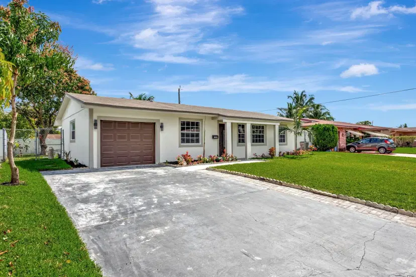 Picture of 1250 SW 6Th Way, Deerfield Beach FL 33441