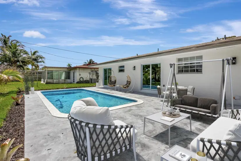 Picture of 1250 SW 6Th Way, Deerfield Beach FL 33441
