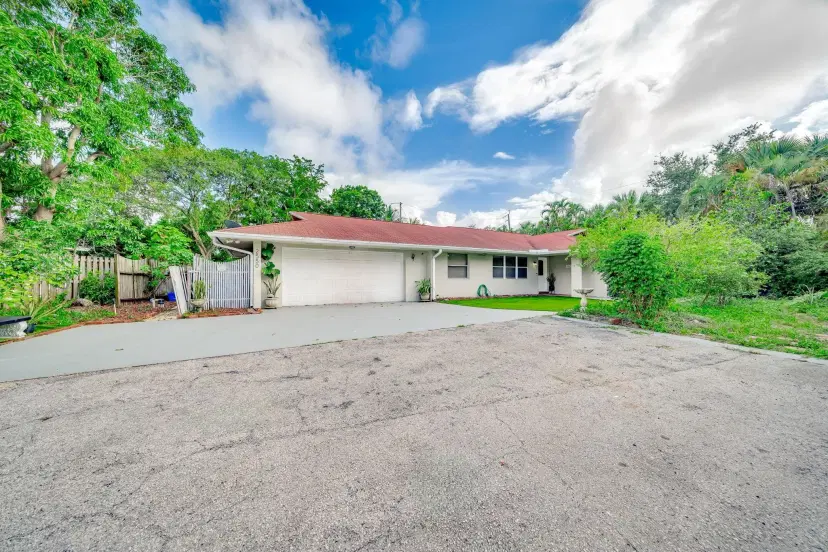 Picture of 2550 Ray Ct, Lake Worth FL 33462
