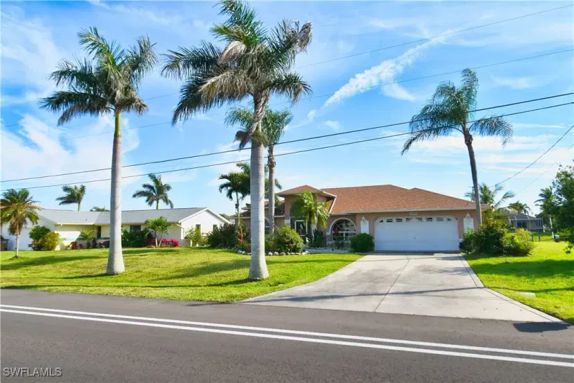 Picture of 230 Kamal Pkwy, Cape Coral FL 33904