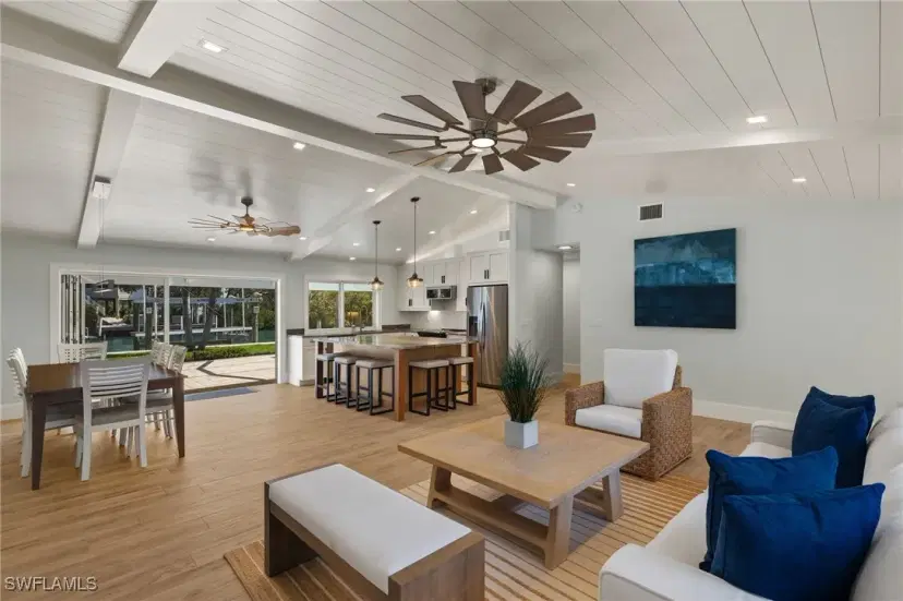 Picture of 1672 Hibiscus Dr, Sanibel FL 33957