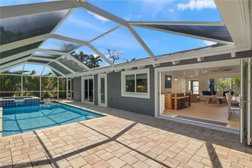 Picture of 1672 Hibiscus Dr, Sanibel FL 33957