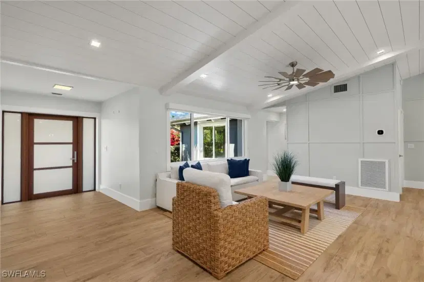 Picture of 1672 Hibiscus Dr, Sanibel FL 33957