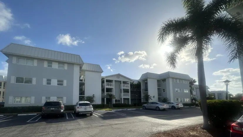 Picture of 11 Colonial Club Drive 301, Boynton Beach FL 33435