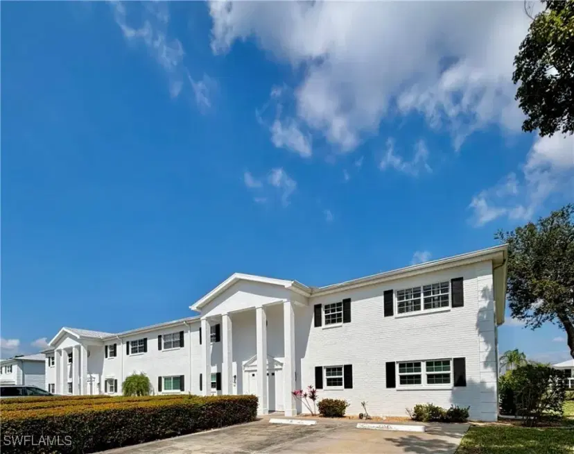 Picture of 1465 Saddle Woode Dr 6G, Fort Myers FL 33919
