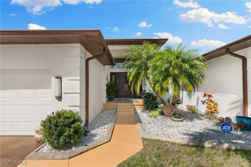 Picture of 621 NW 16Th Ter, Cape Coral FL 33993