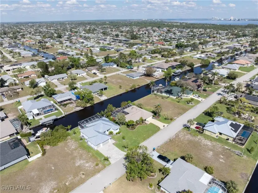 Picture of 1915 Ottersrest Ln, Cape Coral FL 33990