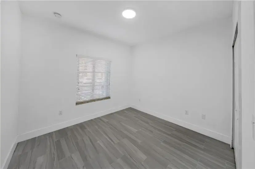 Picture of 8401 NW 107Th Ct 6-36, Doral FL 33178