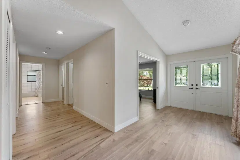 Picture of 891 Citrus Pl, Wellington FL 33414