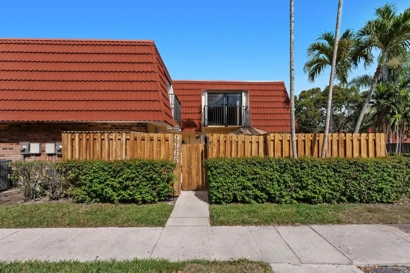 Picture of 9965 NW 6Th Court, Plantation FL 33324
