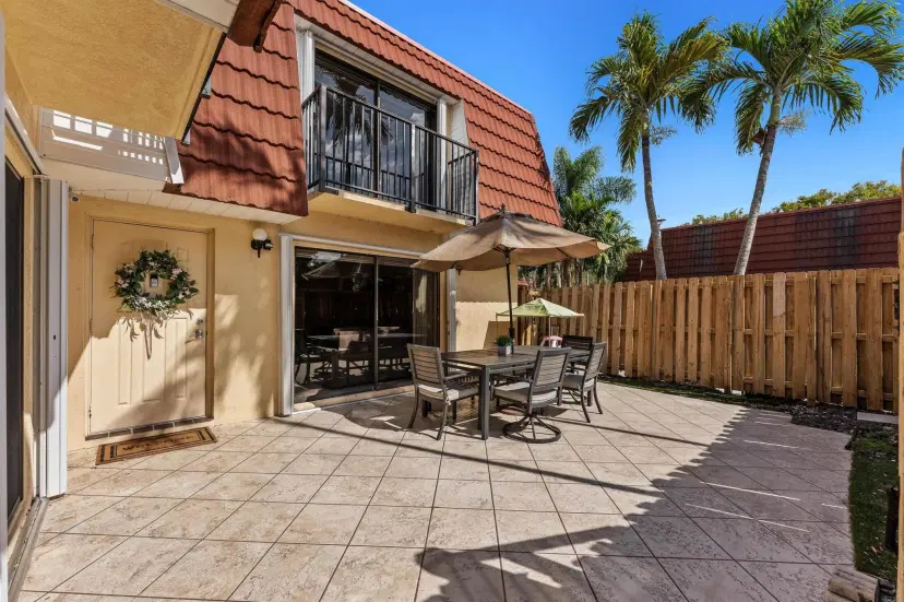 Picture of 9965 NW 6Th Court, Plantation FL 33324