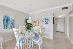 Picture of 154 Lake Meryl Drive 255, West Palm Beach, FL 33411
