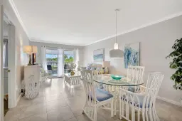 Picture of 154 Lake Meryl Drive 255, West Palm Beach, FL 33411