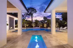 Picture of 445 West St, Naples, FL 34108