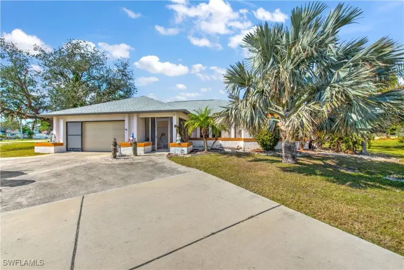 Picture of 19484 Midway Blvd, Port Charlotte FL 33948