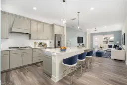 Picture of 42186 Edgewater Dr, Punta Gorda, FL 33982