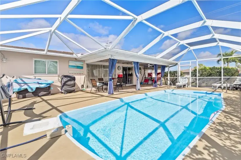 Picture of 3419 SE 4Th Pl, Cape Coral FL 33904