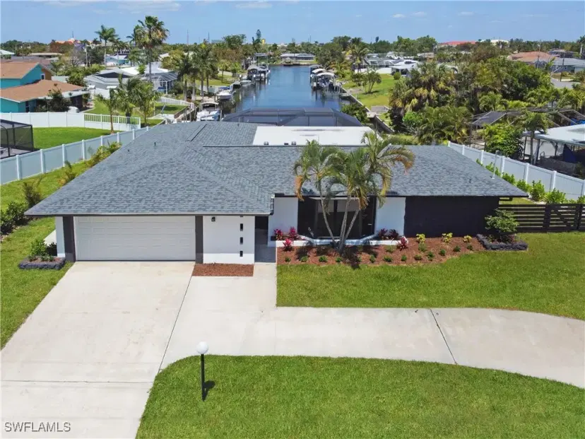 Picture of 1627 SE 29Th Ter, Cape Coral FL 33904