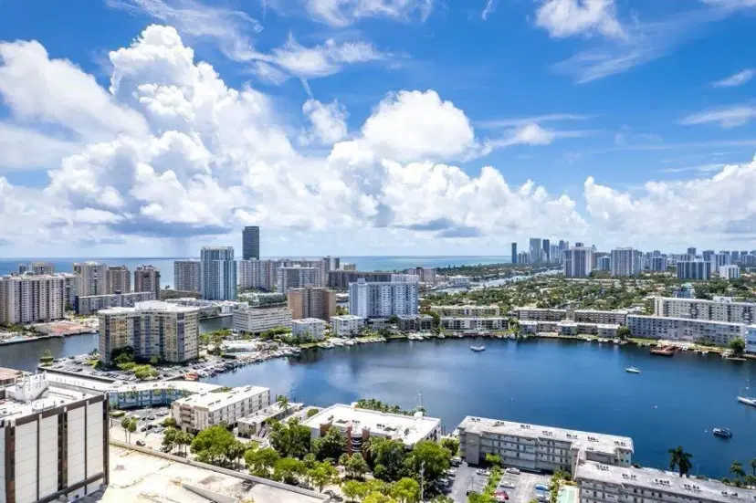 Picture of 2300 Diana Dr 203, Hallandale Beach FL 33009