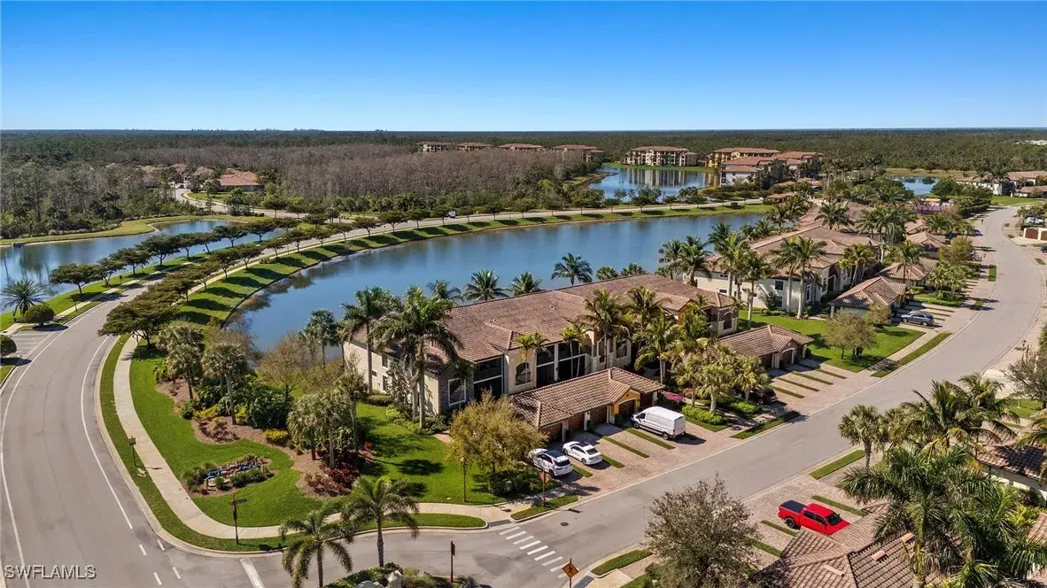 Picture of 9510 Avellino Way 1923, Naples, FL 34113