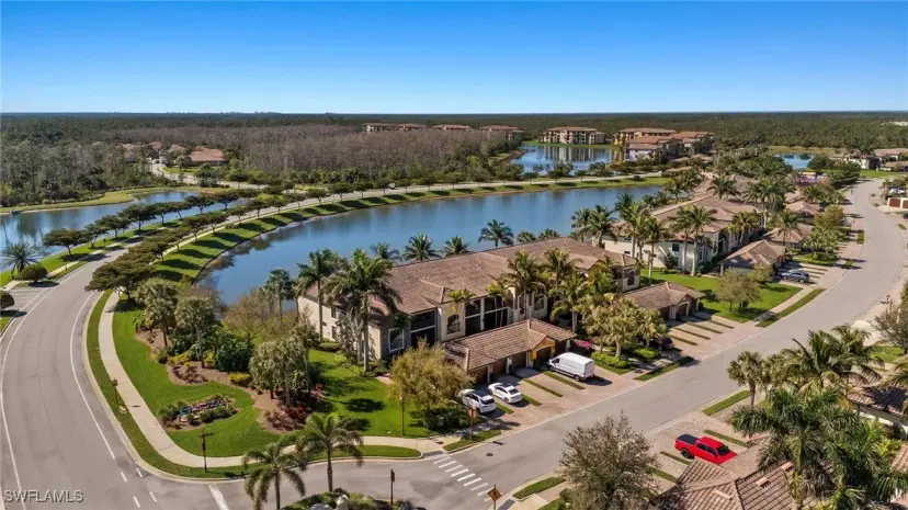 Picture of 9510 Avellino Way 1923, Naples FL 34113