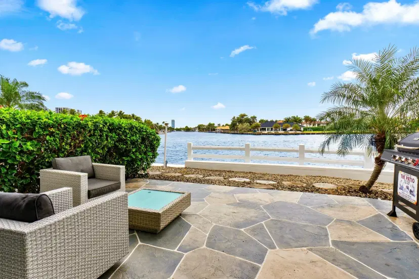 Picture of 3209 S Ocean Drive 1-G, Hallandale Beach FL 33009