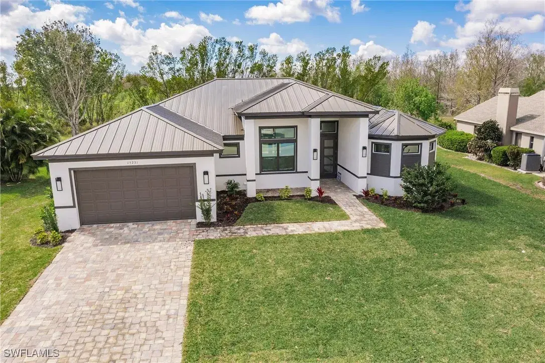 Picture of 15231 Briarcrest Cir, Fort Myers, FL 33912