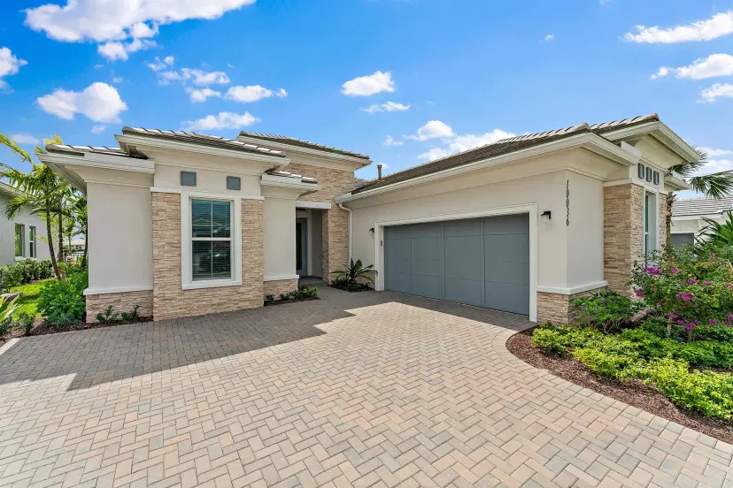 Picture of 10036 Seagrass Way, Palm Beach Gardens FL 33412