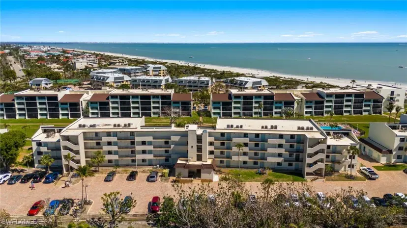 Picture of 979 E Gulf Dr 231, Sanibel FL 33957