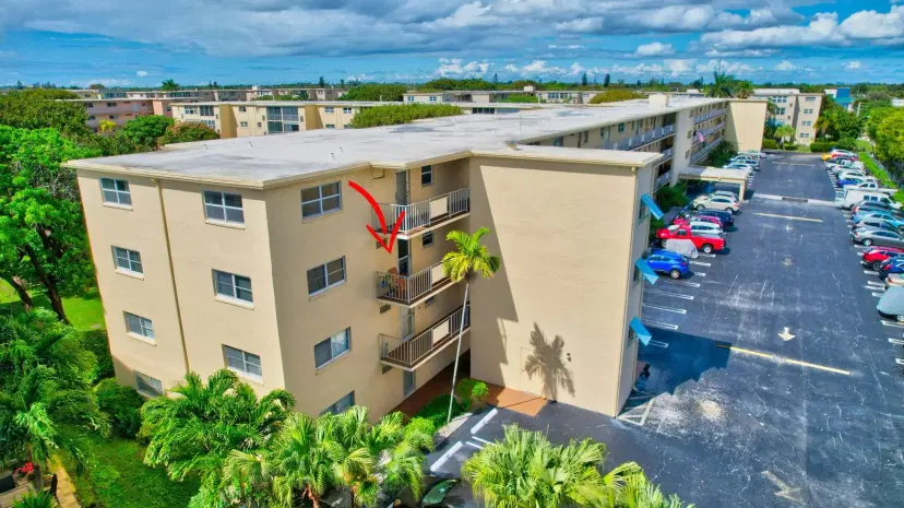 Picture of 2615 NE 3Rd Ct 301, Boynton Beach FL 33435