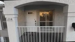 Picture of 821 Gulf Pavilion Dr 204, Naples, FL 34108