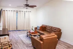 Picture of 821 Gulf Pavilion Dr 204, Naples, FL 34108