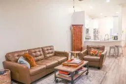 Picture of 821 Gulf Pavilion Dr 204, Naples, FL 34108