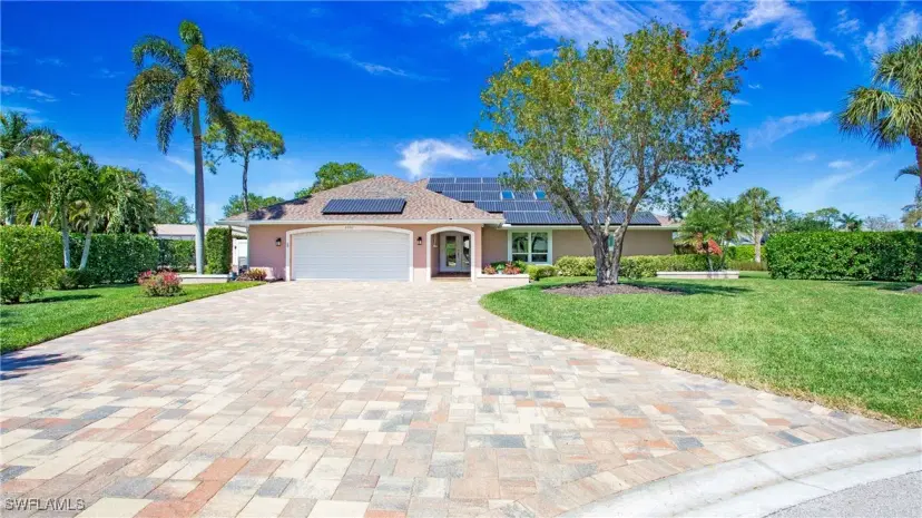 Picture of 2206 Imperial Golf Co Blvd, Naples FL 34110