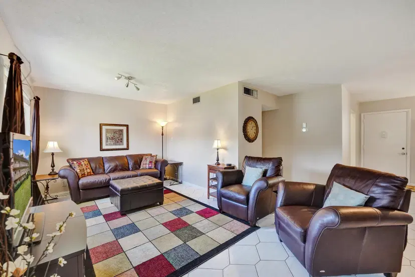 Picture of 705 Lori Drive 206, Palm Springs FL 33461