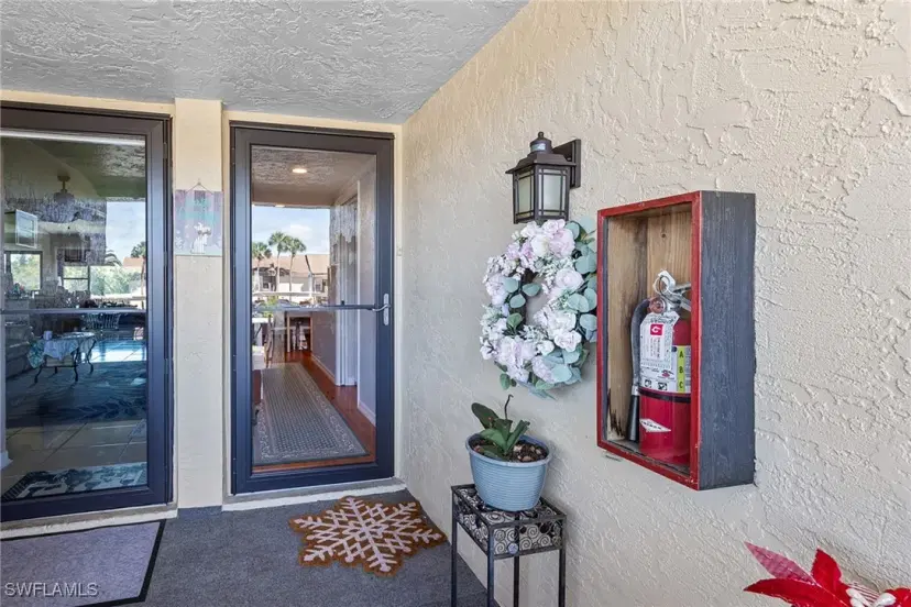 Picture of 5890 Trailwinds Dr 522, Fort Myers FL 33907