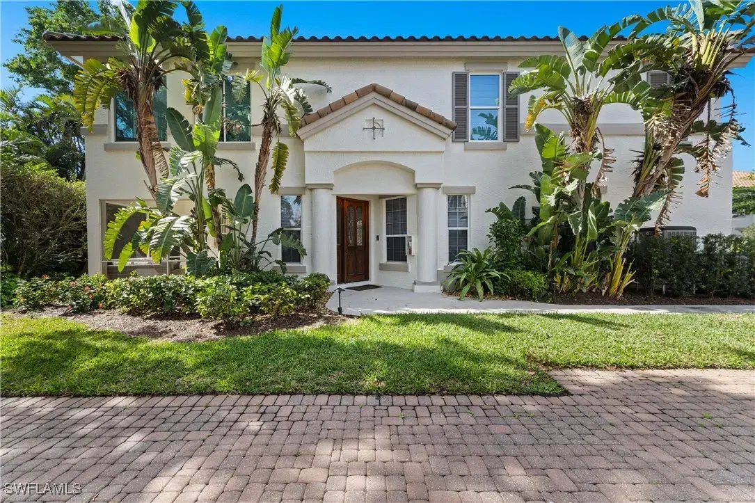 Picture of 193 Colonade Cir 1506, Naples, FL 34103