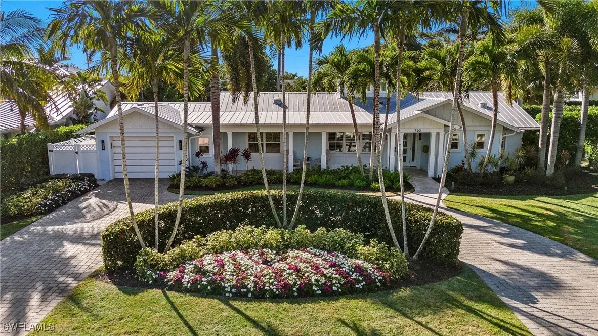 Picture of 720 11Th Ave S, Naples, FL 34102
