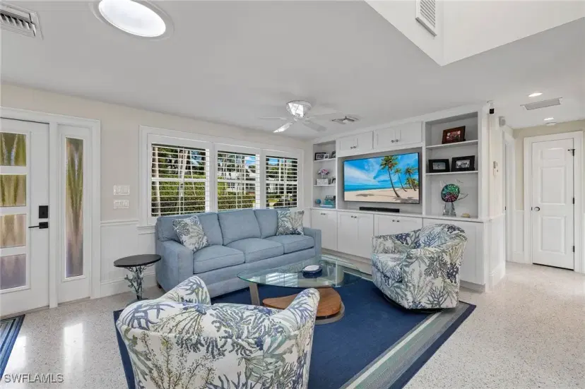 Picture of 720 11Th Ave S, Naples FL 34102