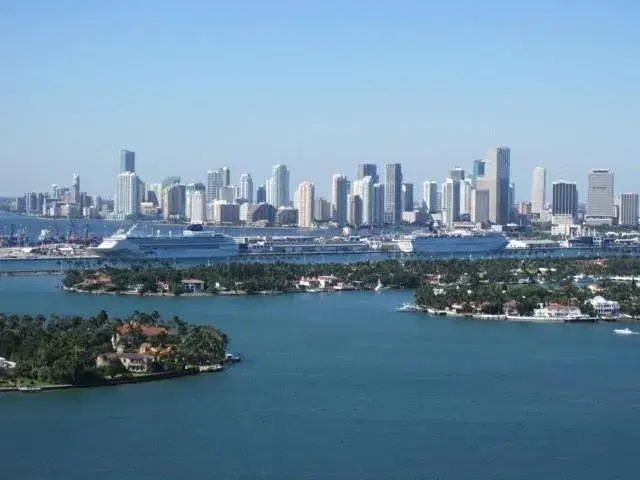 Picture of 1330 WEST Ave 3404, Miami Beach FL 33139