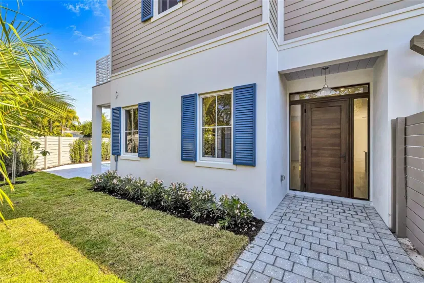 Picture of 620 NE 15Th Ave, Fort Lauderdale FL 33304