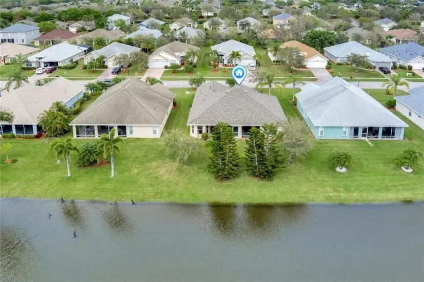 Picture of 517 S Valencia Cir, Vero Beach FL 32968