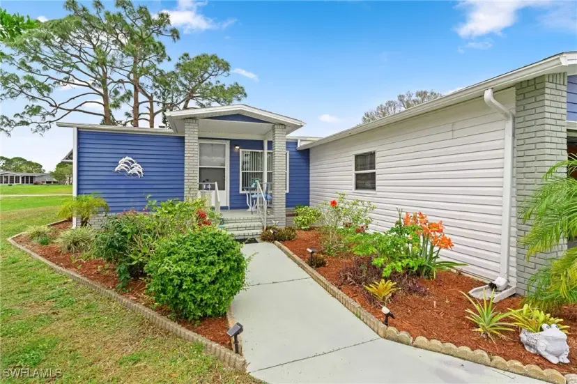 Picture of 10074 Broken Woods Ct, North Fort Myers FL 33903