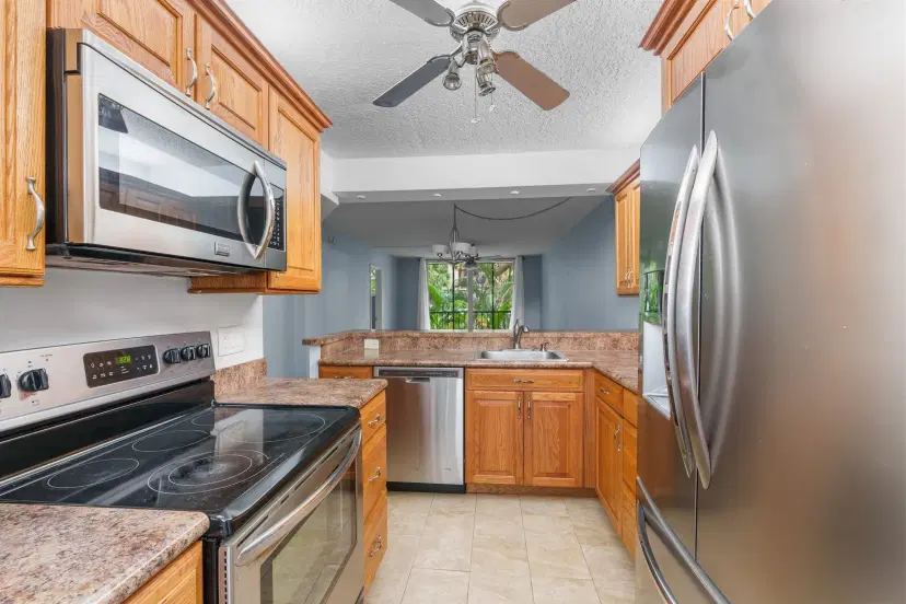 Picture of 5300 NE 24Th Ter 223C, Fort Lauderdale FL 33308