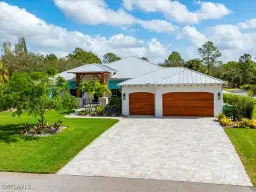 Picture of 2590 2Nd St Nw, Naples, FL 34120