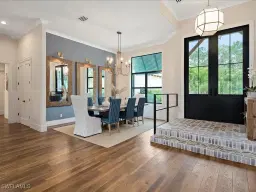 Picture of 2590 2Nd St Nw, Naples, FL 34120