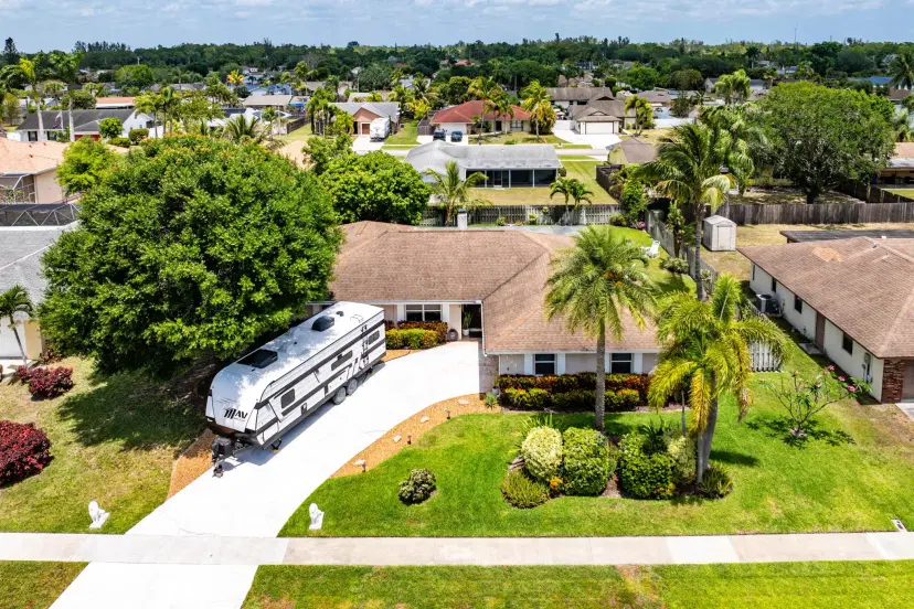Picture of 124 Rivera Avenue, Royal Palm Beach FL 33411